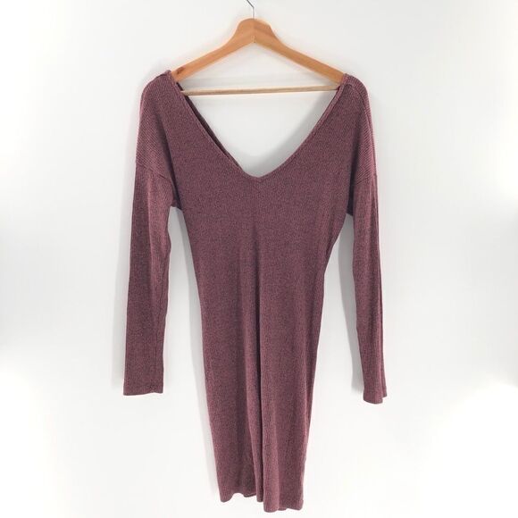 Socialite - Twist Back Ribbed Dress - Picture 3 of 6